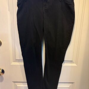 Isabel Maternity by Ingrid & Isabel Black Skinny Jeans